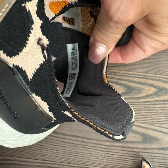 Adidas Marimekko flower ultraboost - Picture 2 of 4